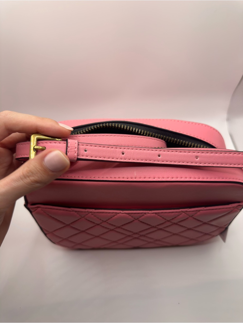 Kurt Geiger Pink Quilted Camera Crossbody with Gold Plaque - Picture 5 of 8